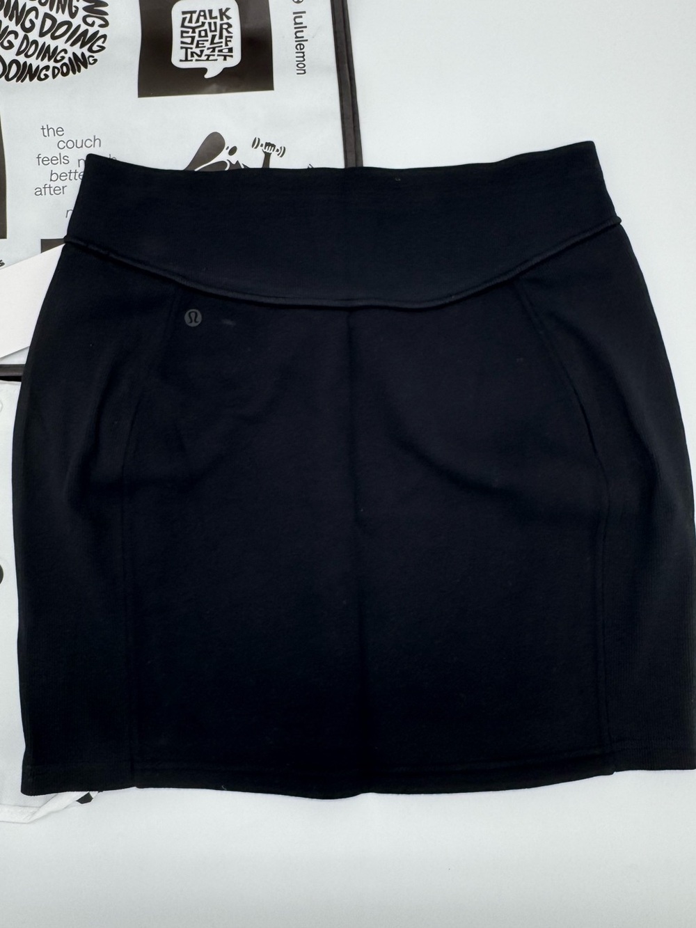 Lululemon Scuba High-Rise Mini Skirt Black Size L NWT LW8AT5S